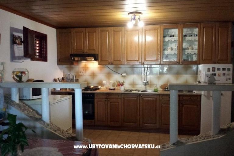 Apartments Ursić Žarko – photo 2
