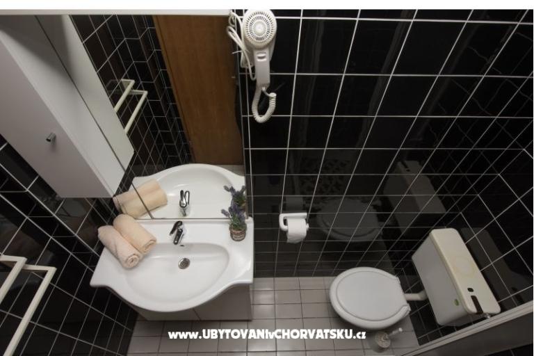 Apartments Vera i Ćiro Novak – photo 6