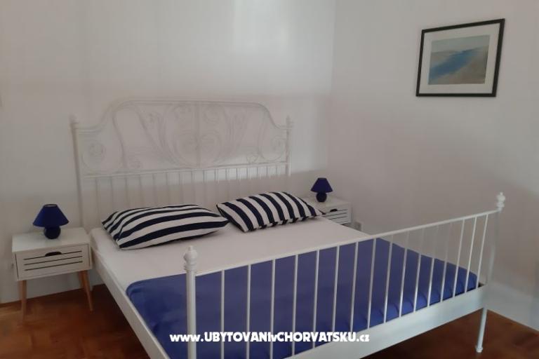 Apartment Elena – photo 10