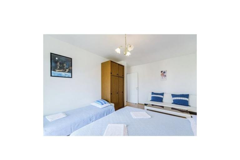 Apartments Ira – photo 10