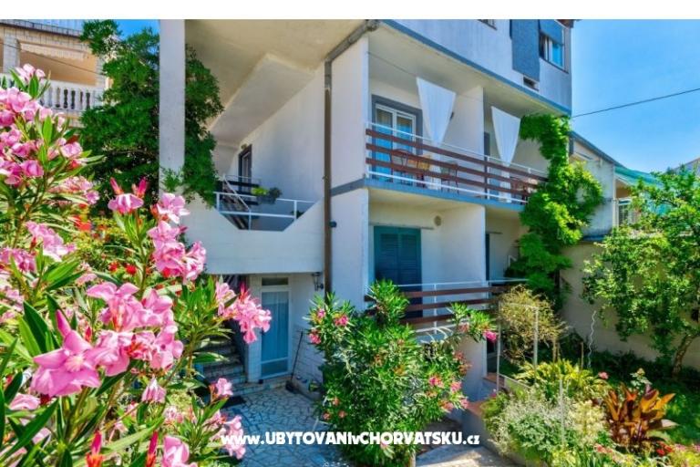 Apartments Ira – photo 2