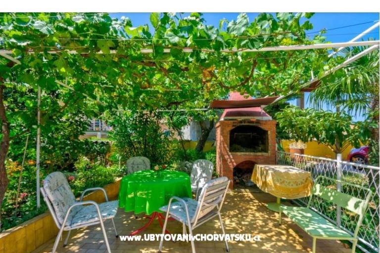 Apartments Ira – photo 8