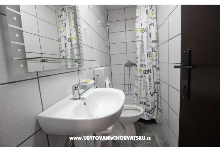Apartments ĐINA Selce – photo 16