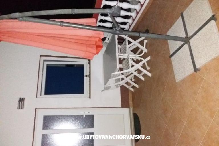 Apartments Nina – photo 13
