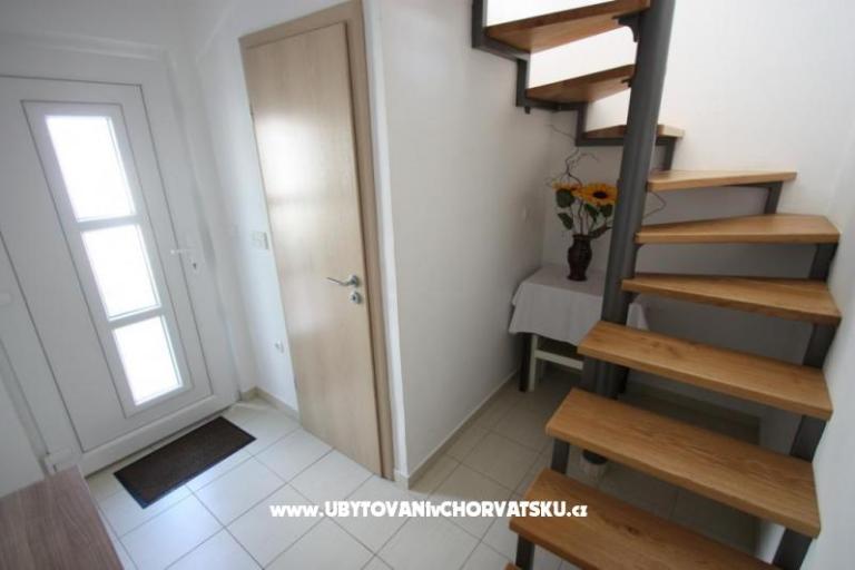 House  Mihaela – photo 14