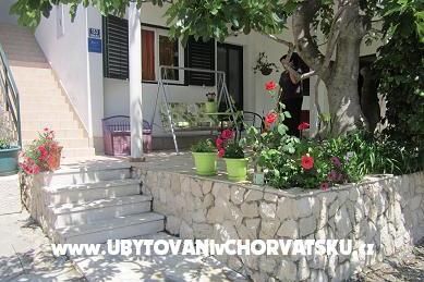 Apartments Andrea Drvenik – photo 13