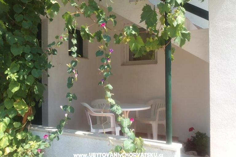 Apartments Andrea Drvenik – photo 15