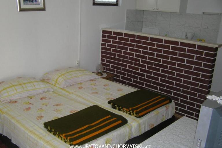 Apartments Klara – photo 4