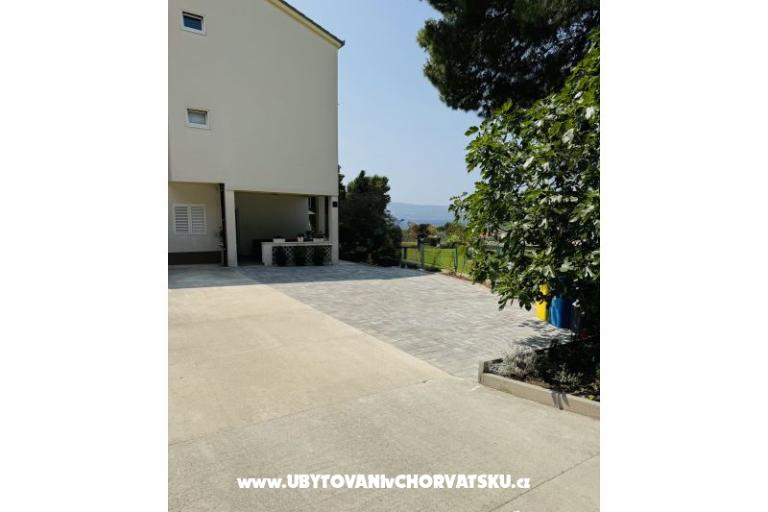 Apartments Toni – photo 11