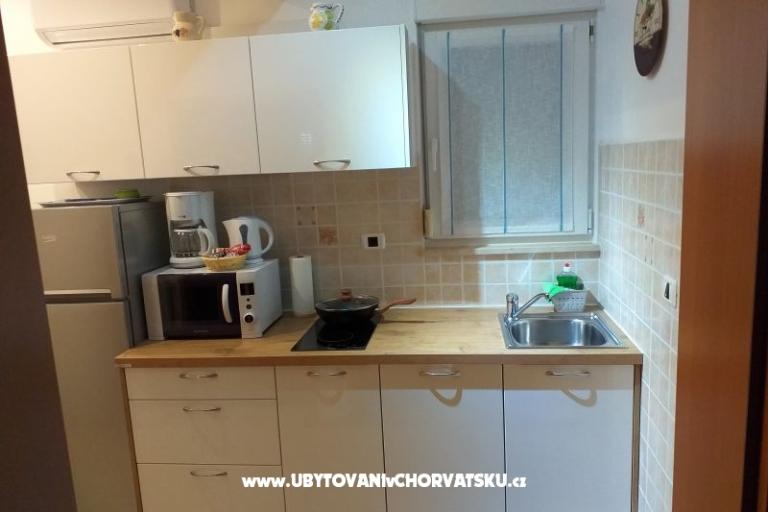 Apartments Irena – photo 4