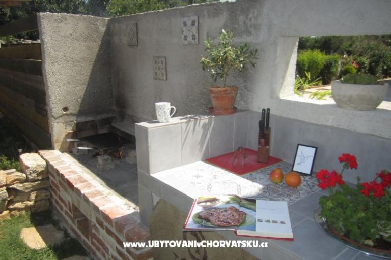 Apartment Flora – photo 17