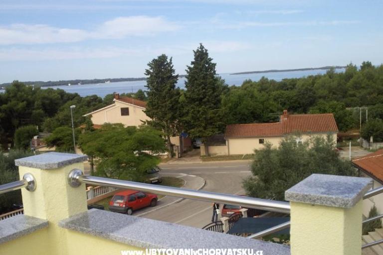 Apartments B&D - Fažana – photo 12