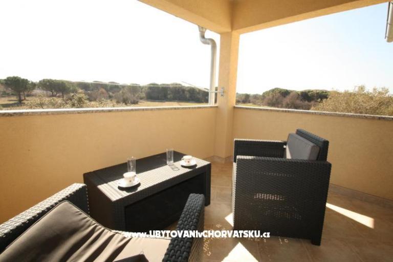 Apartment Zoran - Valbandon  – photo 3