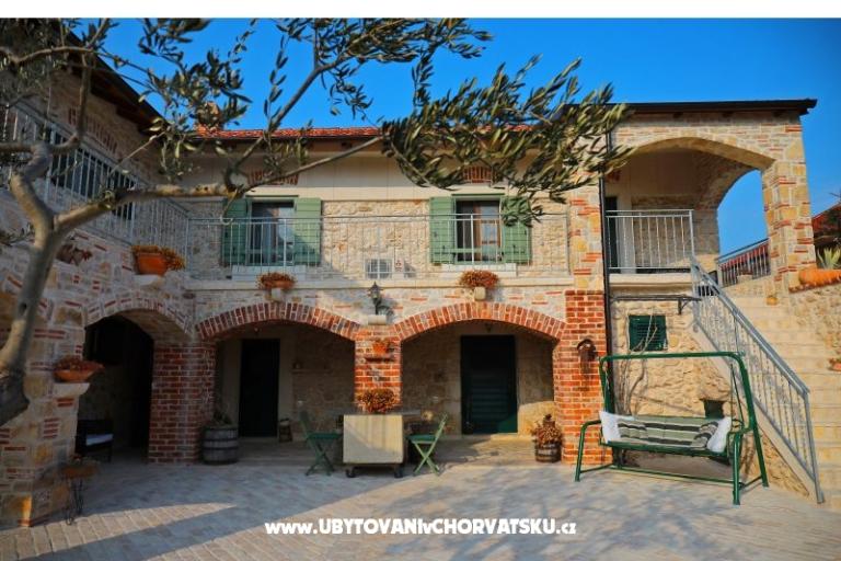Ancient Dalmatian Apartments – photo 11