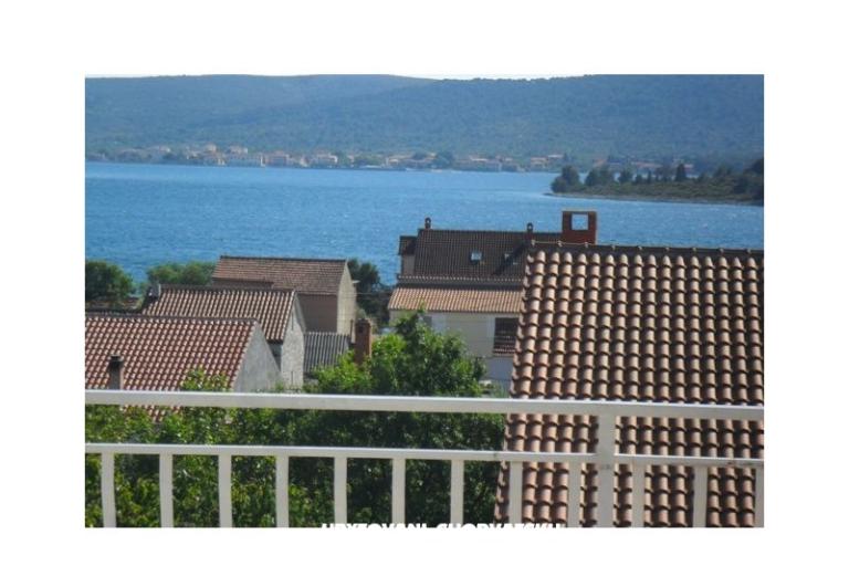 Apartment Mandić Turanj – photo 8