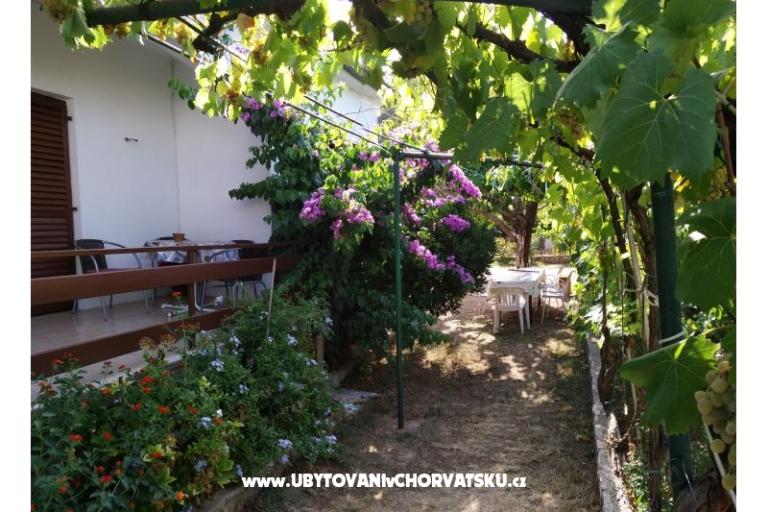 Vacation house - Apartment Milka – photo 18