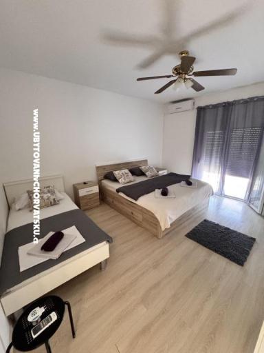 Apartment Nadalina – photo 11