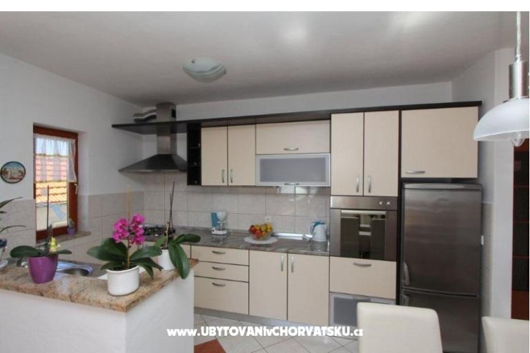 Apartments Anka – photo 4