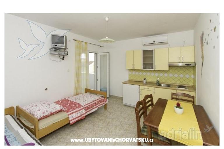 Apartments Danijela 1 – photo 14