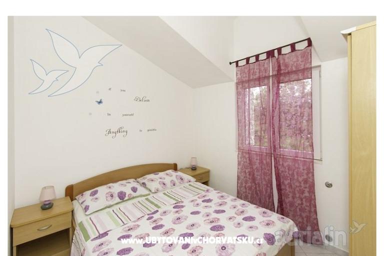 Apartments Danijela 1 – photo 3