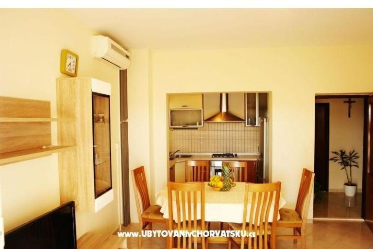 Apartments Iva – photo 5