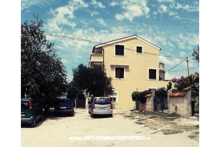 Apartments Pirović – photo 2