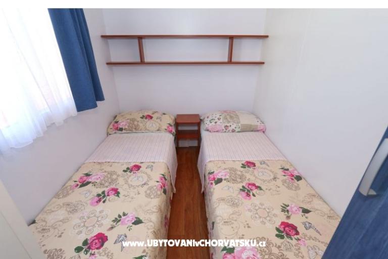 Mobile homes kamp Turanj – photo 16