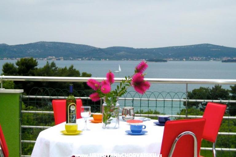 Vila Smirna 4*  with pool  – photo 8
