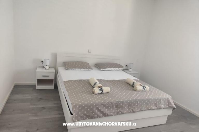 Ina’s house – photo 10