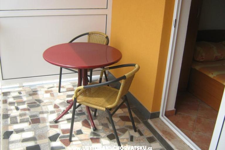 Apartments Mirnna – photo 10