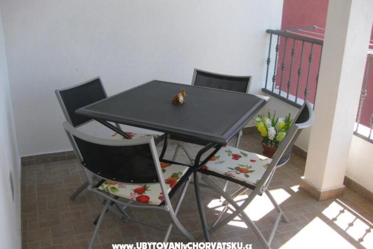 Apartments Nika – photo 2