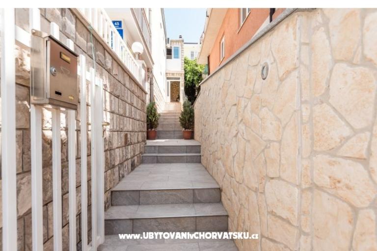 Apartments Robert – photo 3