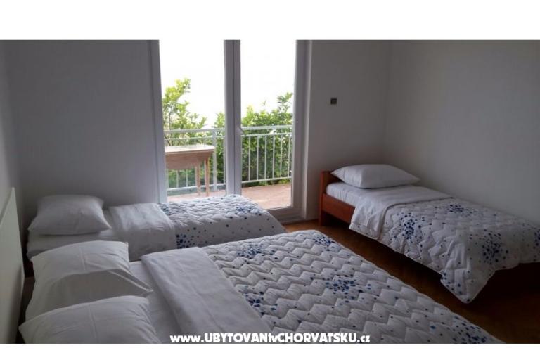 Apartments Šantić – photo 8