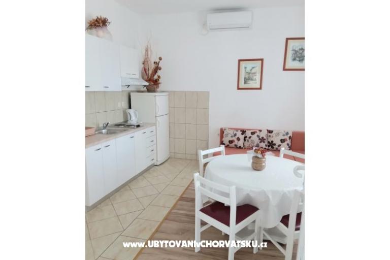 Apartments Lela Brist – photo 10