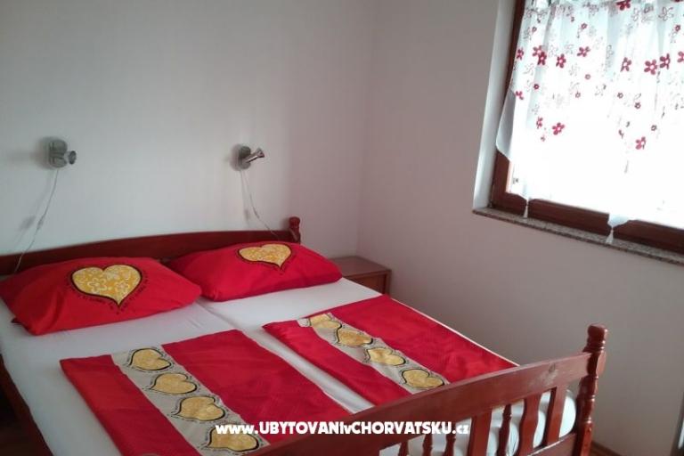 Apartments & rooms Brist – photo 10