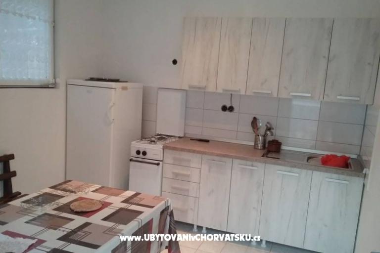 Apartments & rooms Brist – photo 13