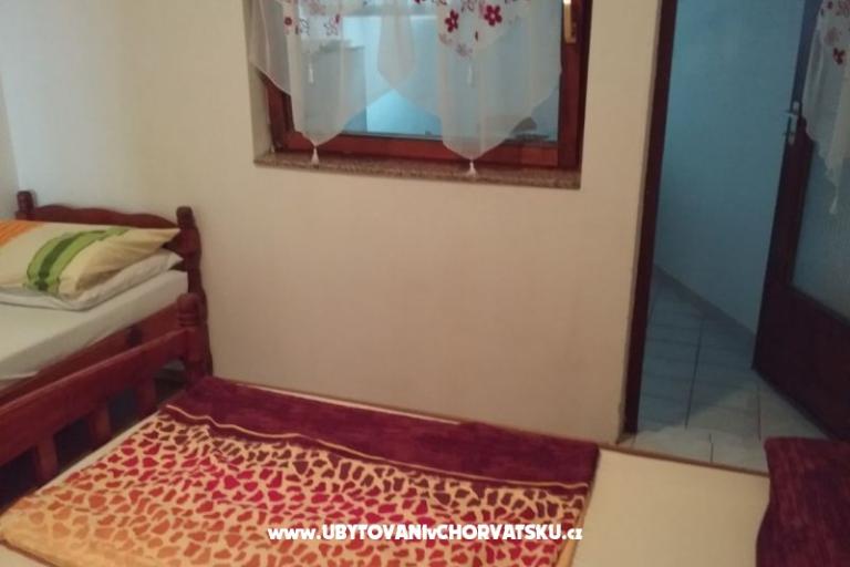 Apartments & rooms Brist – photo 14