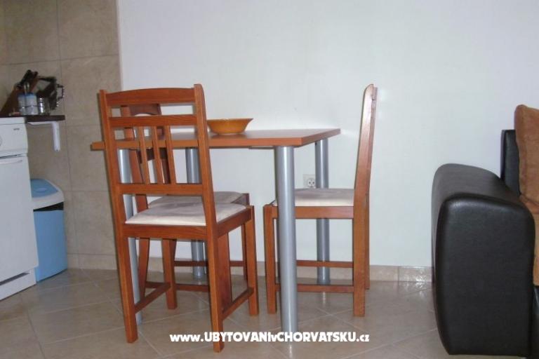 Apartments & rooms Brist – photo 3
