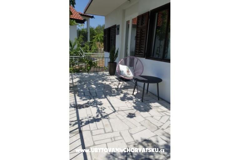 House Maslina – photo 17