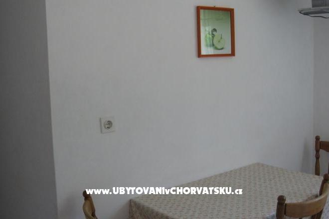 Apartments Jelsa-Hvar – photo 5