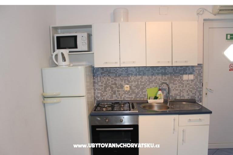 Apartments Roza – photo 4