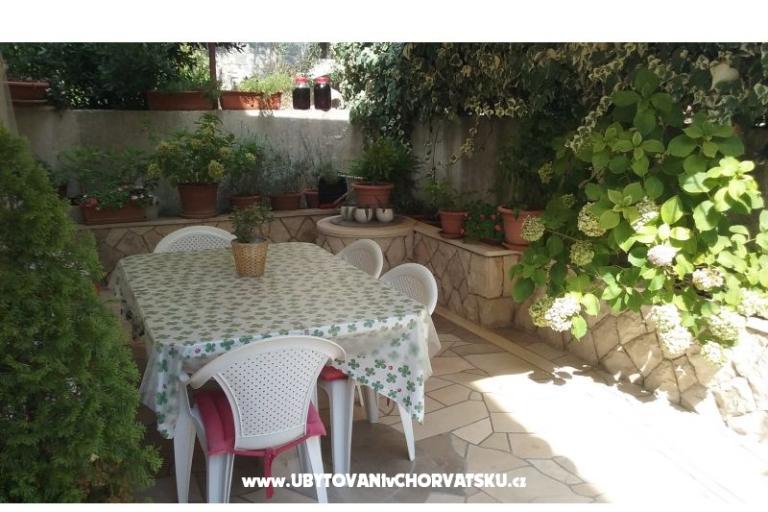 Apartments Vini i Ivana – photo 18