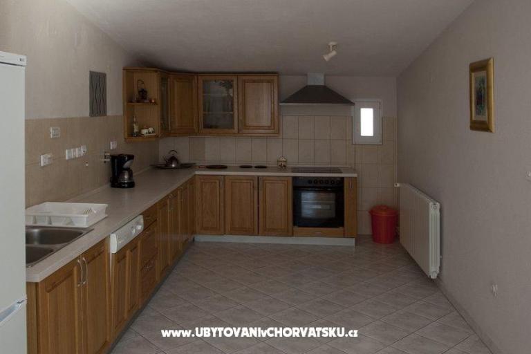 Bonkan apartments and rooms  Hvar – photo 8