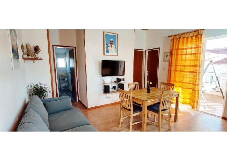 Apartments Mladen – photo 12