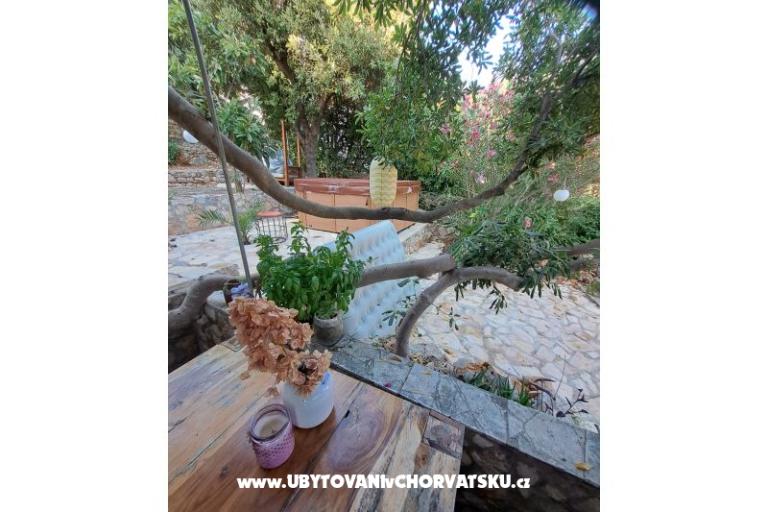 PRIVATE JACUZZI Sea View House  – photo 13