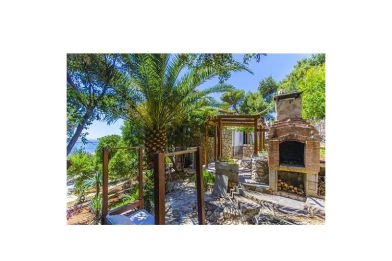 PRIVATE JACUZZI Sea View House  – photo 3