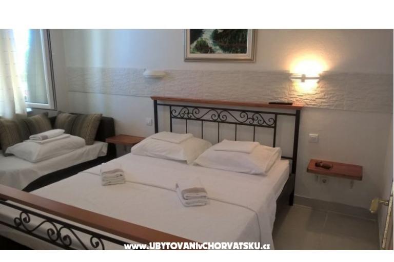 Apartments BY THE BEACH-Meri – photo 14