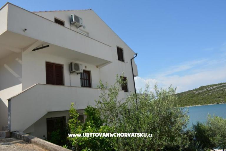 Adria Maja – photo 3