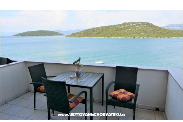 Adria Maja Apartments Peljesac – photo 11