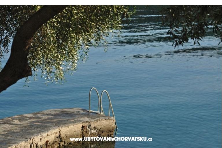 Beachfront apartments Ruskovic – photo 15